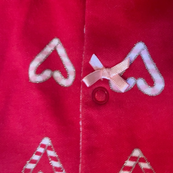 NWOT Koala Baby so cute pajamas! Hearts and candy canes! 6-9 months - Picture 4 of 5